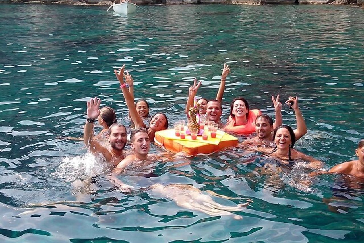 Escursione in Barca Taormina Giardini Naxos — 3