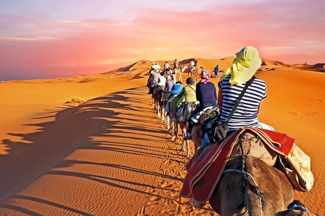 Tour condiviso di gruppo da Fez a Fez Sahara 2 giorni / 1 notte — 4