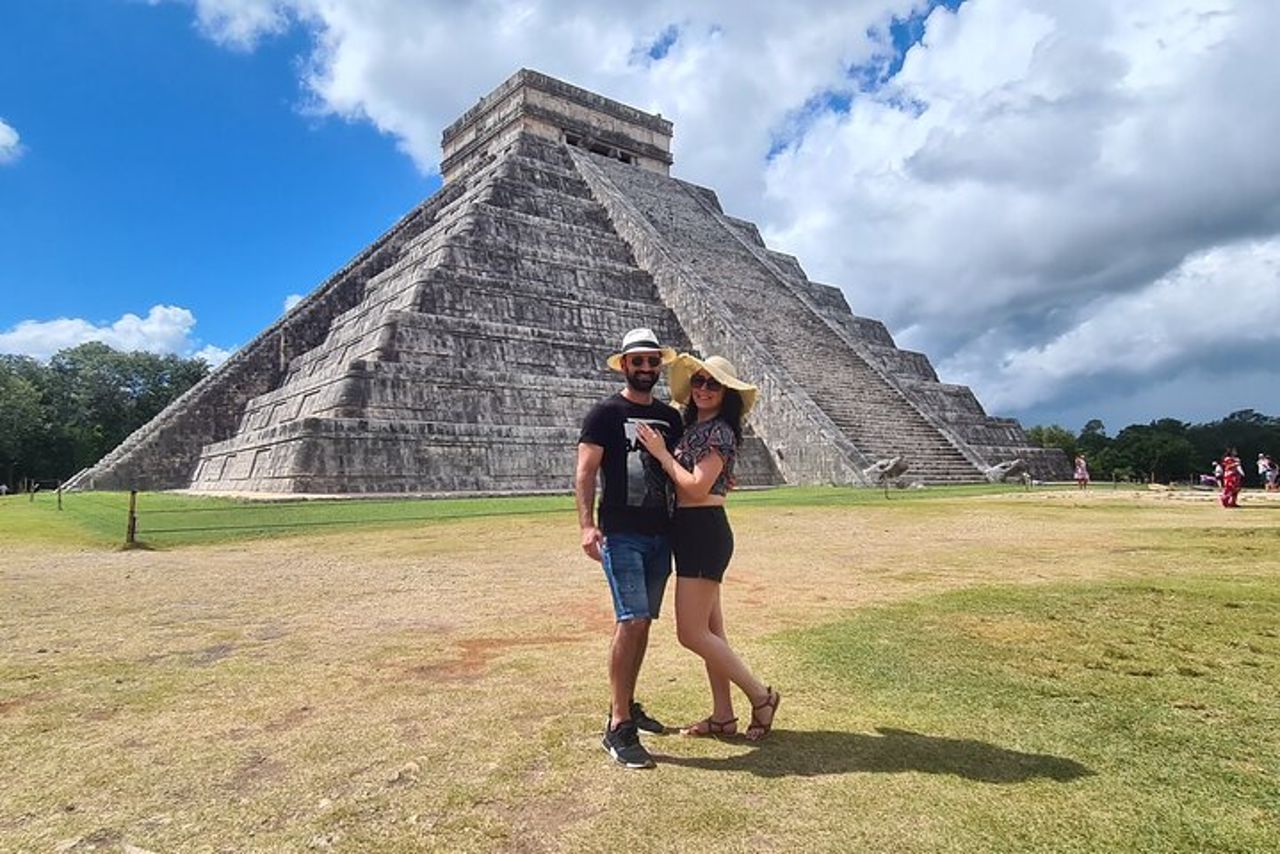 Saltafila: tour privato di Chichen Itza, cenote sacro e pranzo — 6