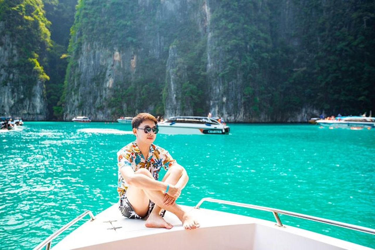 Tour di un giorno delle isole Phi Phi in motoscafo da Krabi — 8