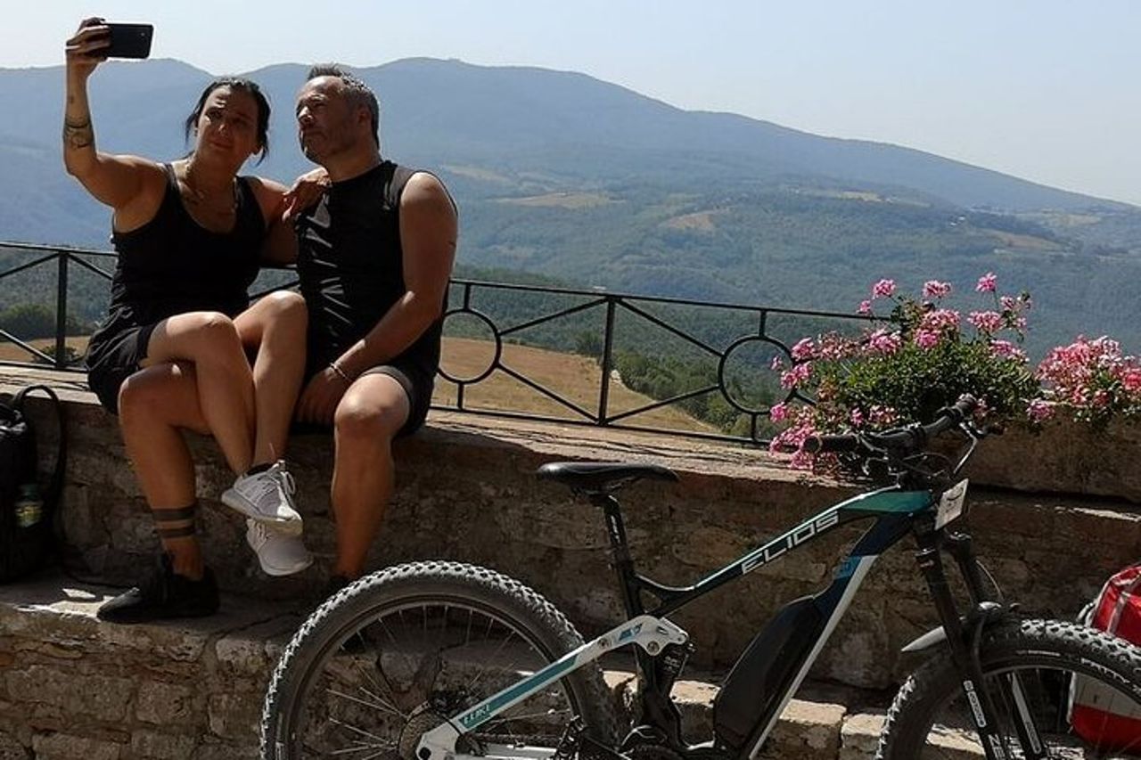 Enobike tour al Lago di Corbara e Castello di Titignano — 2