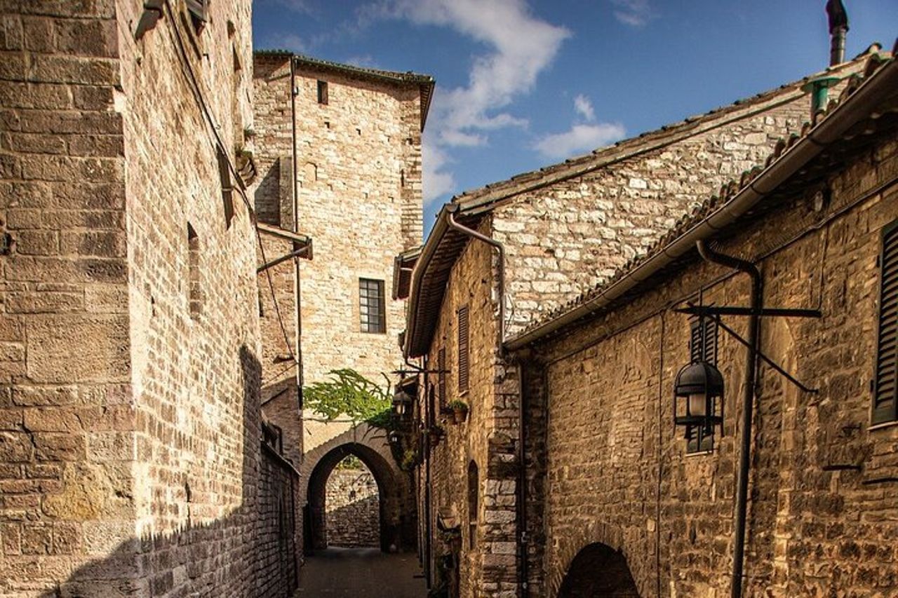 Tour storico guidato di un'intera giornata di Cascia e Assisi