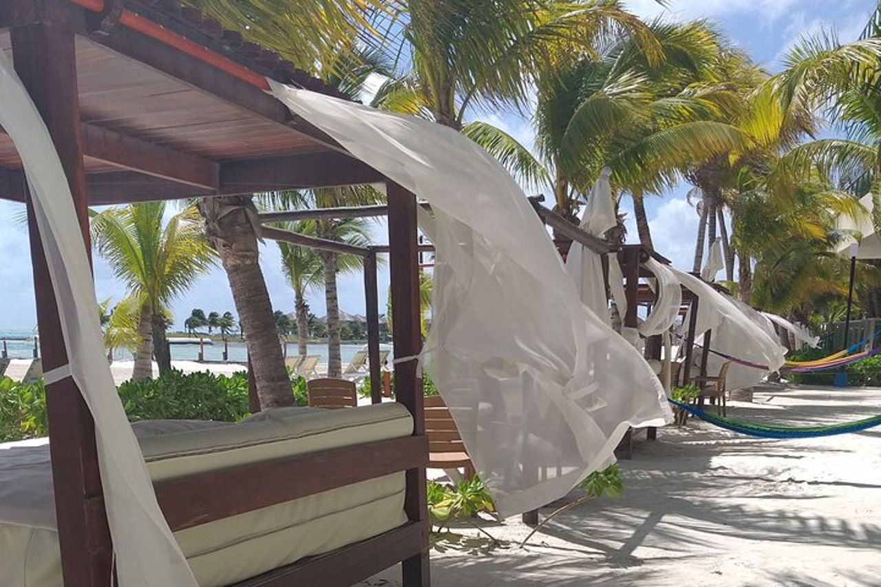 Tour del Beach Club con splendide viste sul Mar dei Caraibi. Trasporto incluso — 3