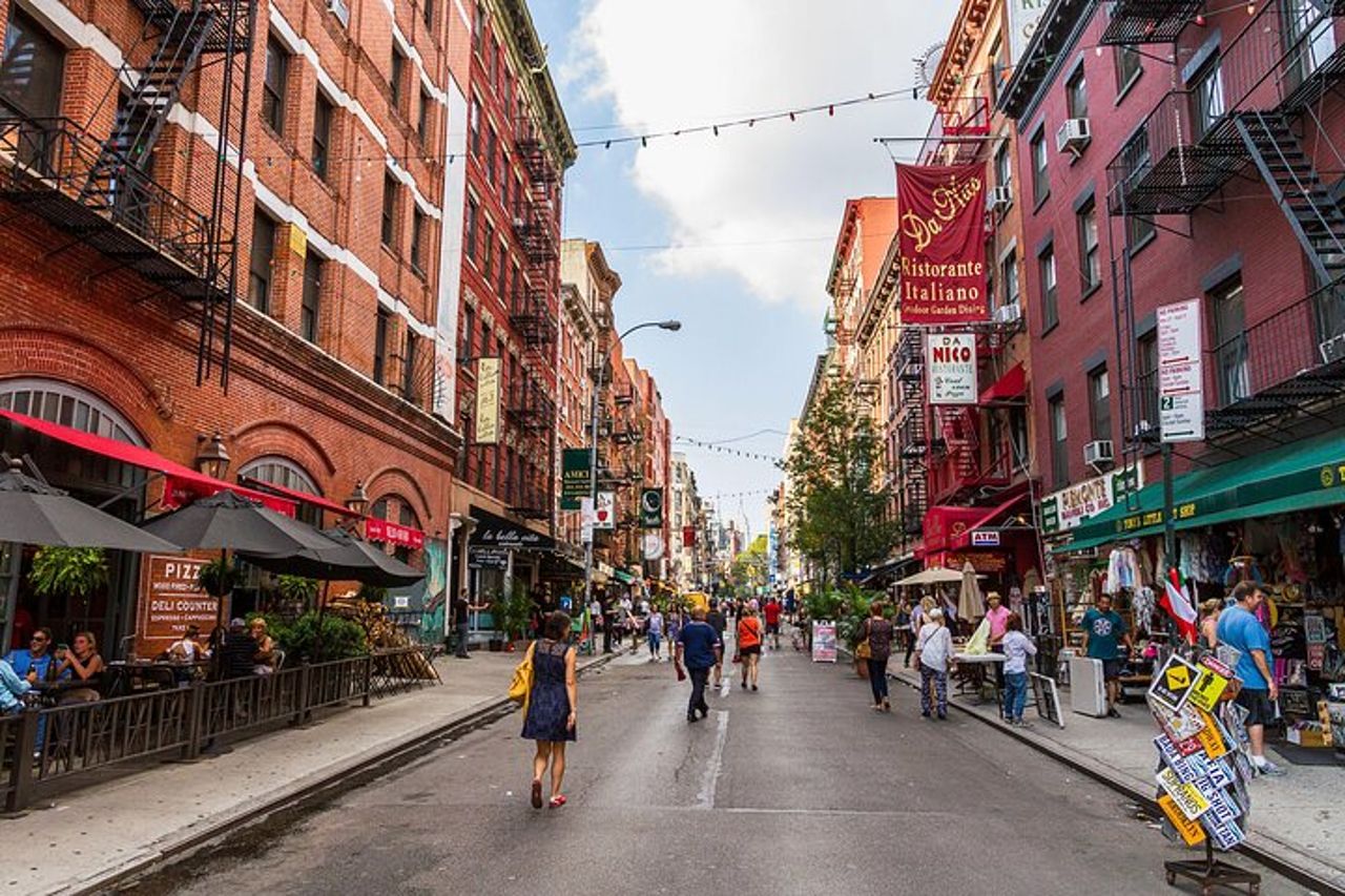 Tour della mafia e del cibo locale di New York condotto dalle guide della polizia di New York — 5