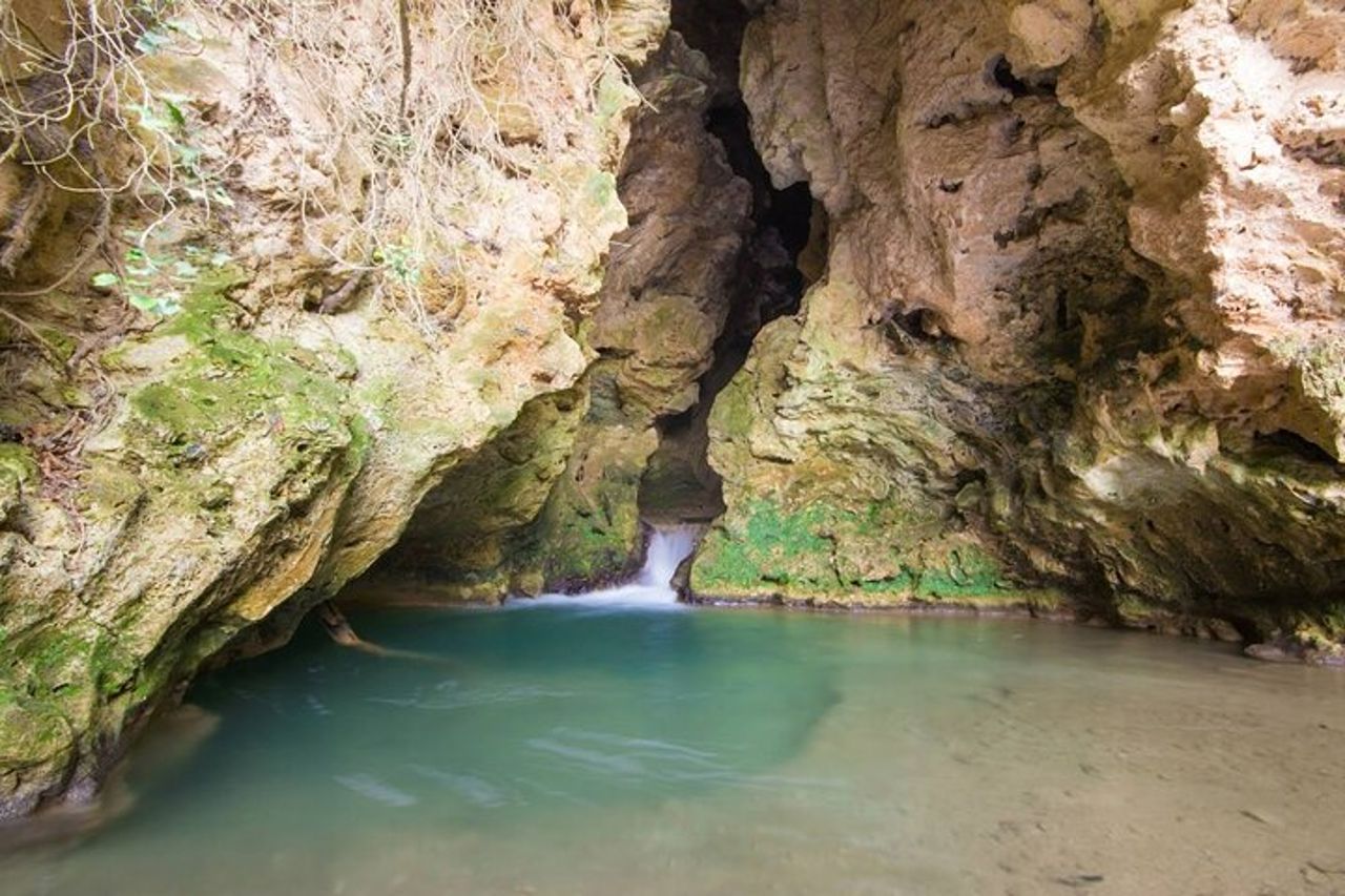 Escursione privata alle cascate e alle grotte di Rasiglia con pranzo — 9
