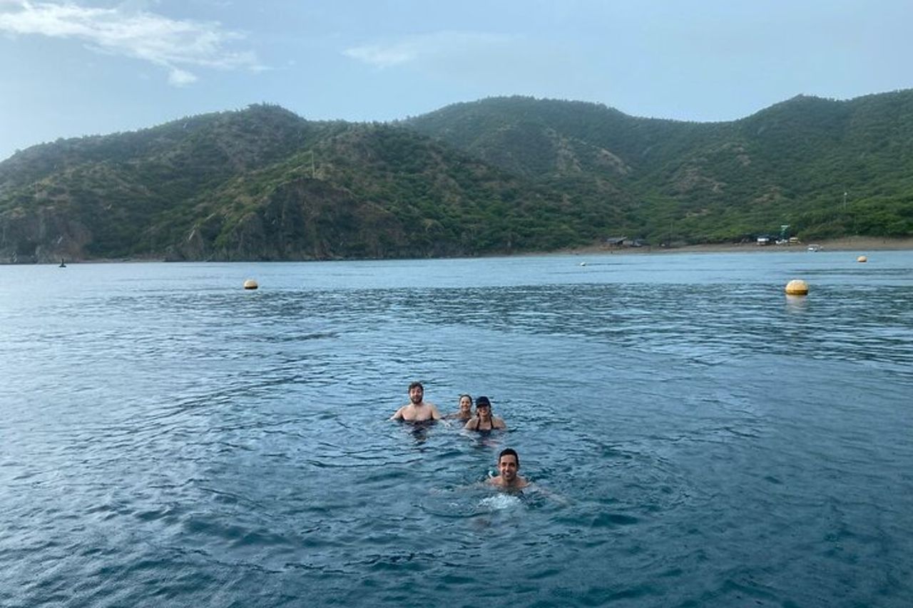 Tour privato in barca delle spiagge di Santa Marta — 4