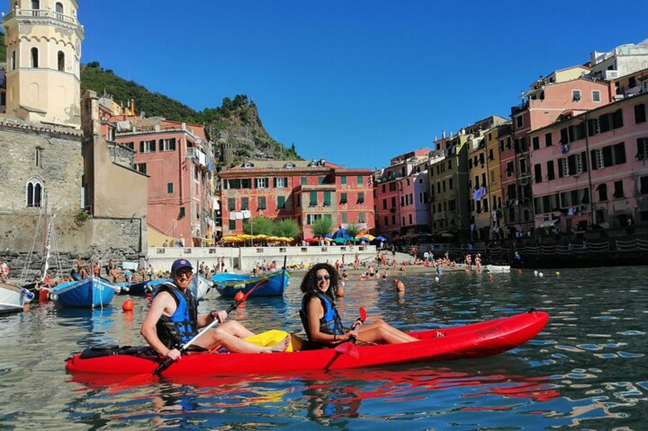 Tour in Kayak da Monterosso a Vernazza — 3
