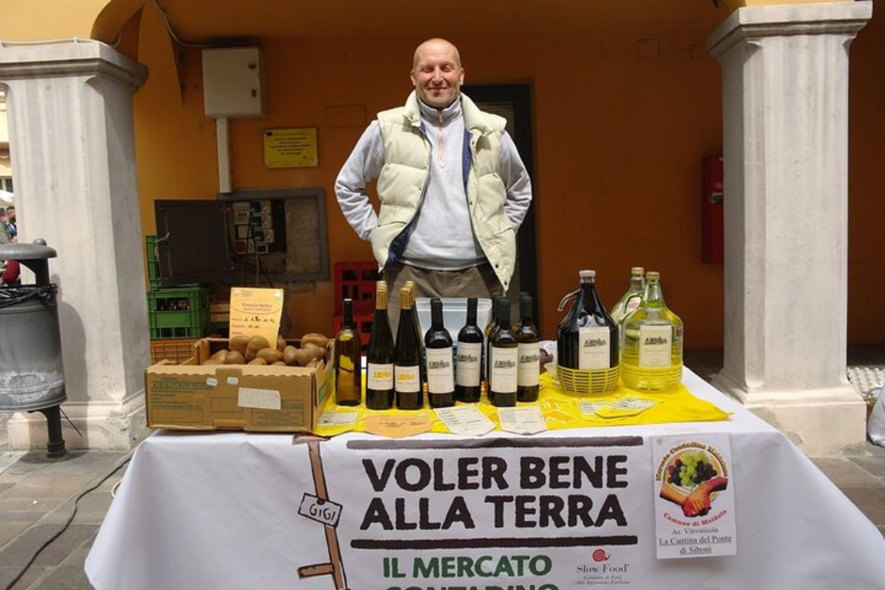 2-Ore di Visita al Mercato Contadino Slow Food e Agri-Aperitivo — 8