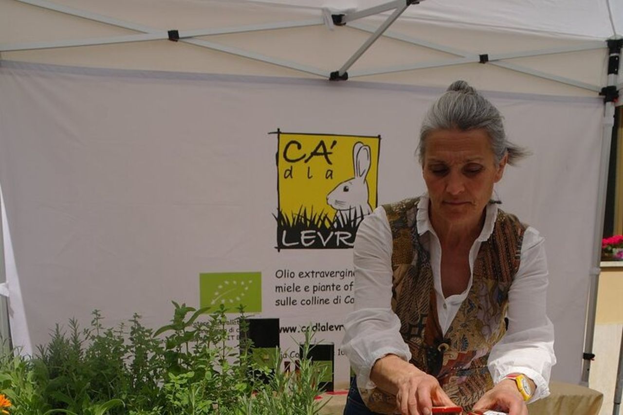 2-Ore di Visita al Mercato Contadino Slow Food e Agri-Aperitivo — 5