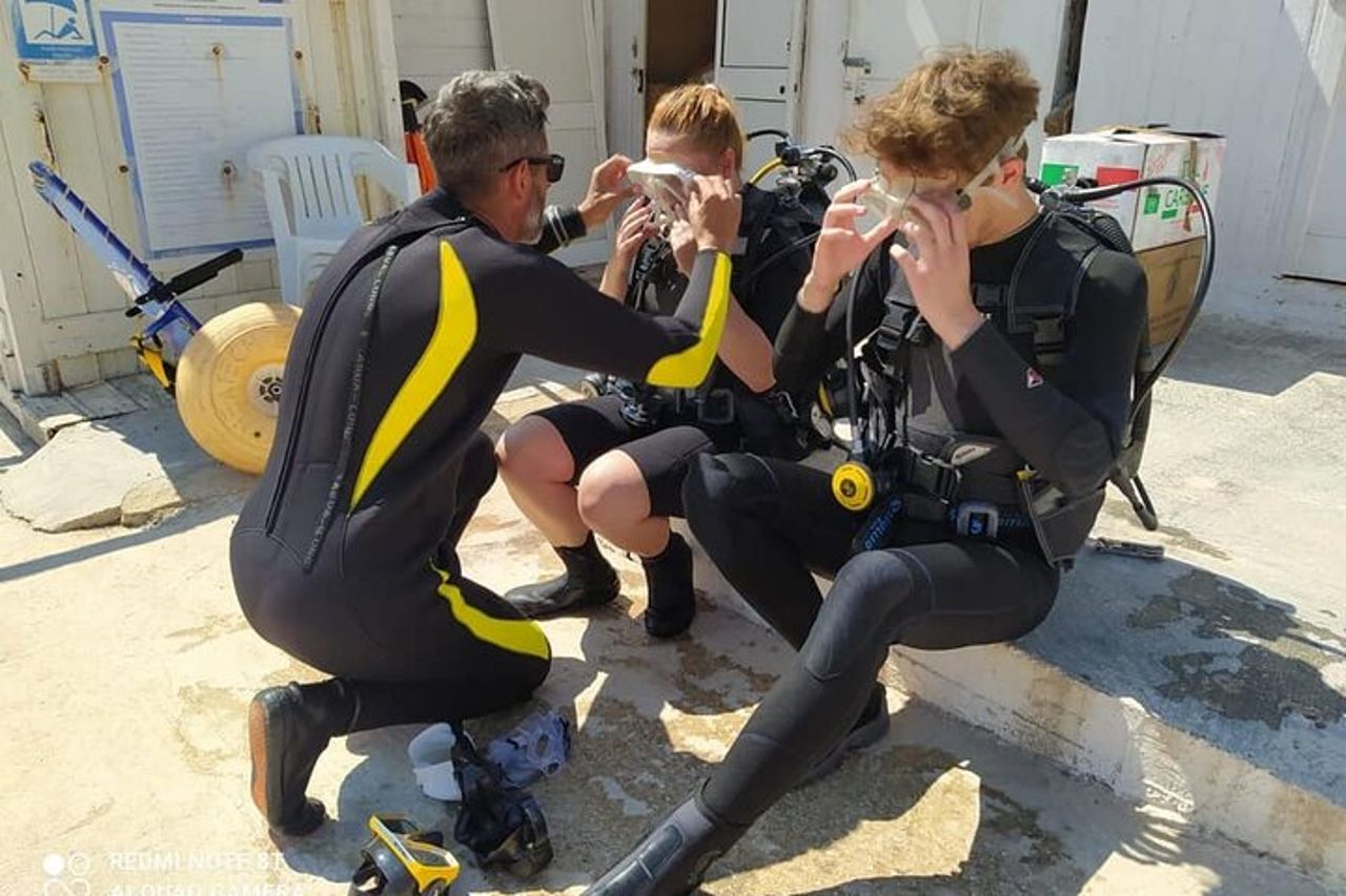 Esperienza Scuba di Battesimo del Mare a Polignano a Mare — 5