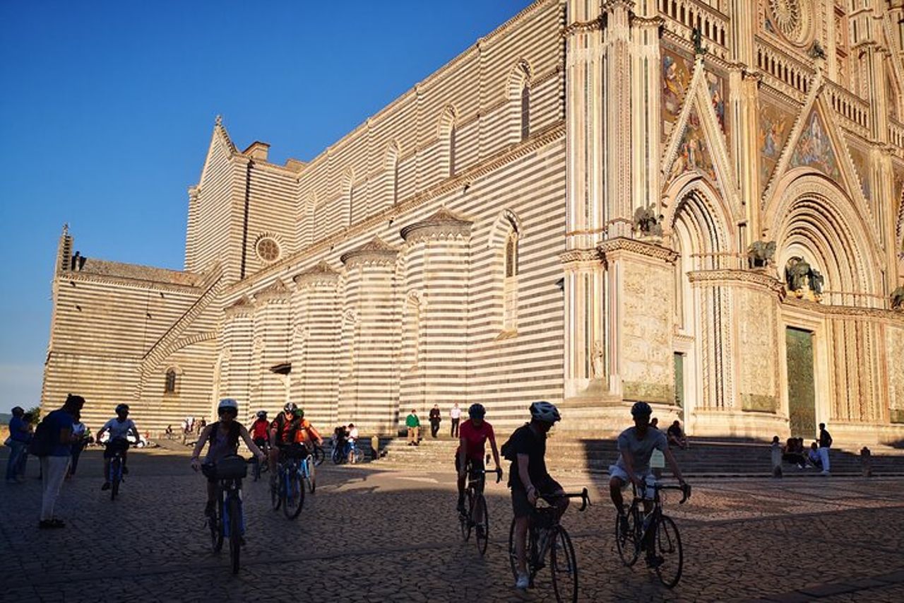 Orvieto by Evening: tour in e-bike per piccoli gruppi con cena — 8