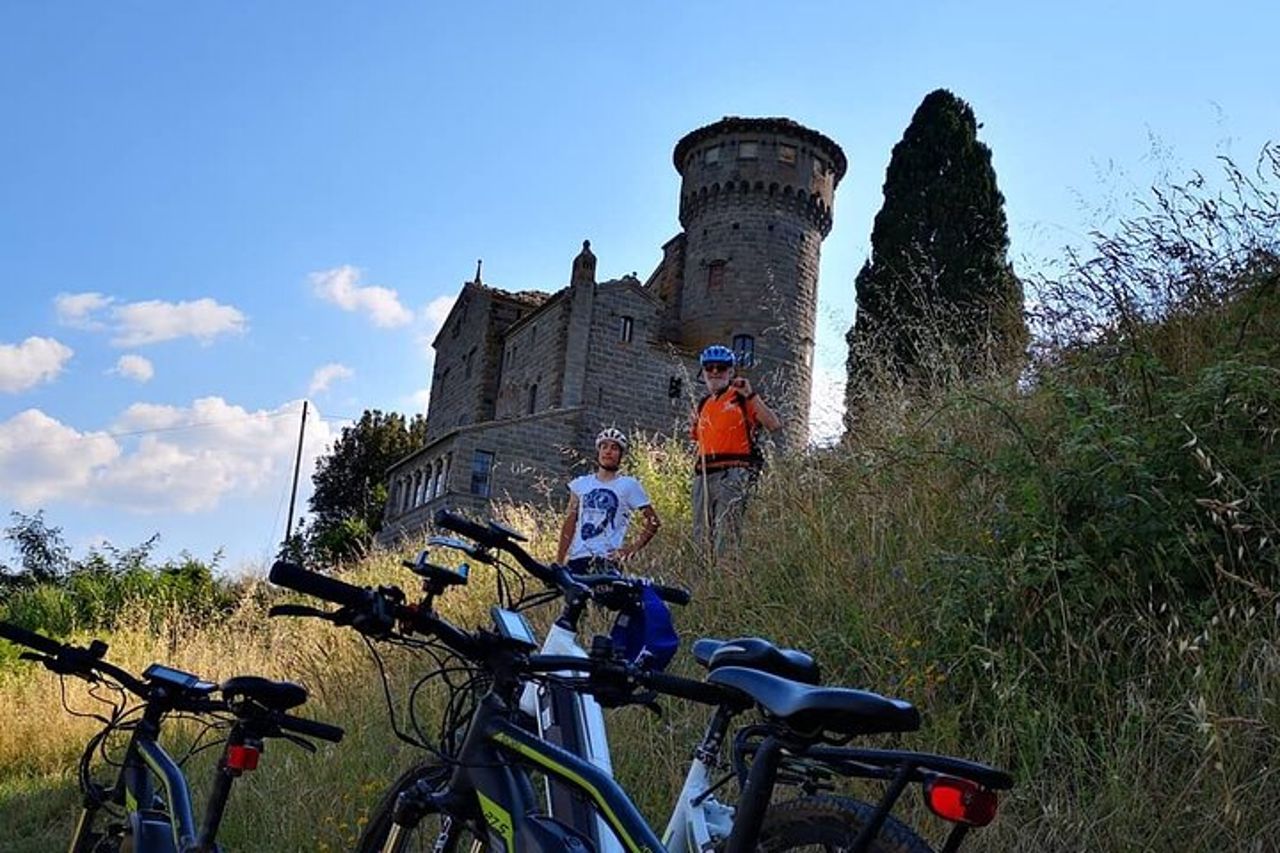 Enobike tour al Lago di Corbara e Castello di Titignano — 7