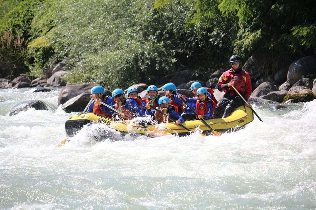 Rafting sul fiume per famiglie — 5