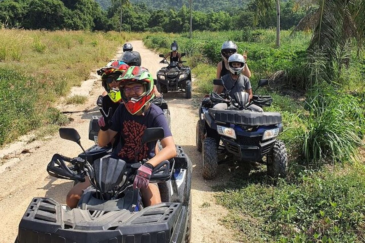 2 ore di guida su ATV Ultimate Off Road Hillside a Pattaya — 2