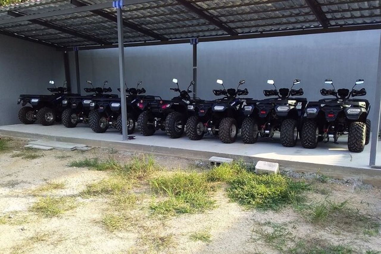 2 ore di guida su ATV Ultimate Off Road Hillside a Pattaya — 7