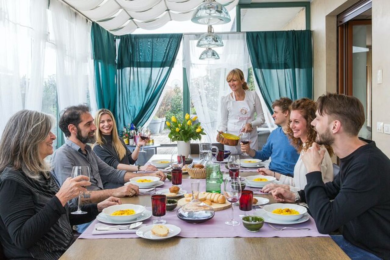 Esperienza culinaria a casa di un locale a L'Aquila con Show Cooking — 5