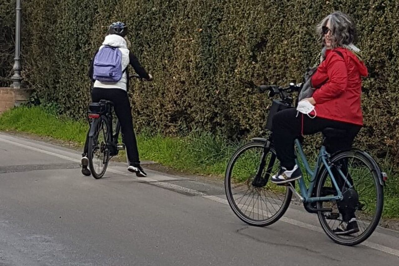 Tour Privato in E-bike a Bolgheri con Lezione di Cucina — 4