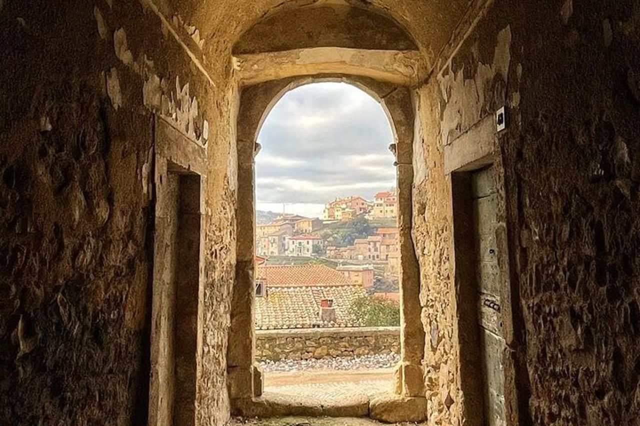 Tour privato di mezza giornata della Tolfa e dei laboratori della pelle — 4
