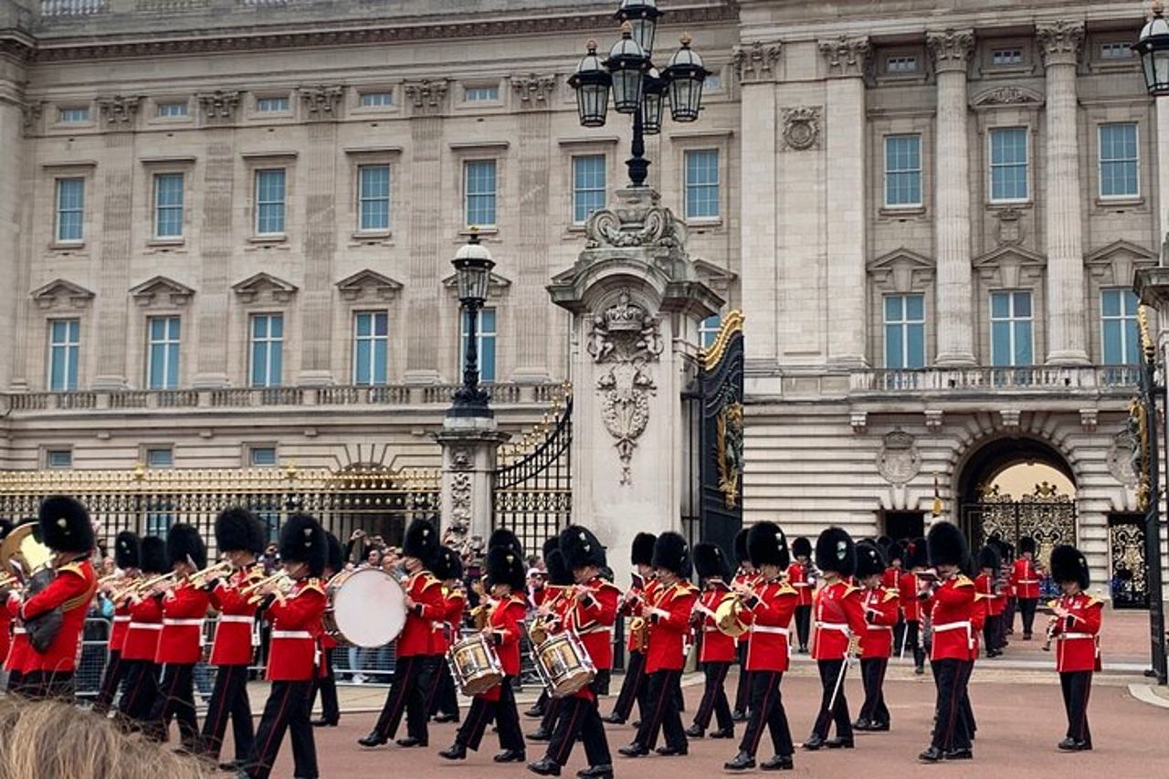 Tour classico di Londra con una guida privata professionale — 3