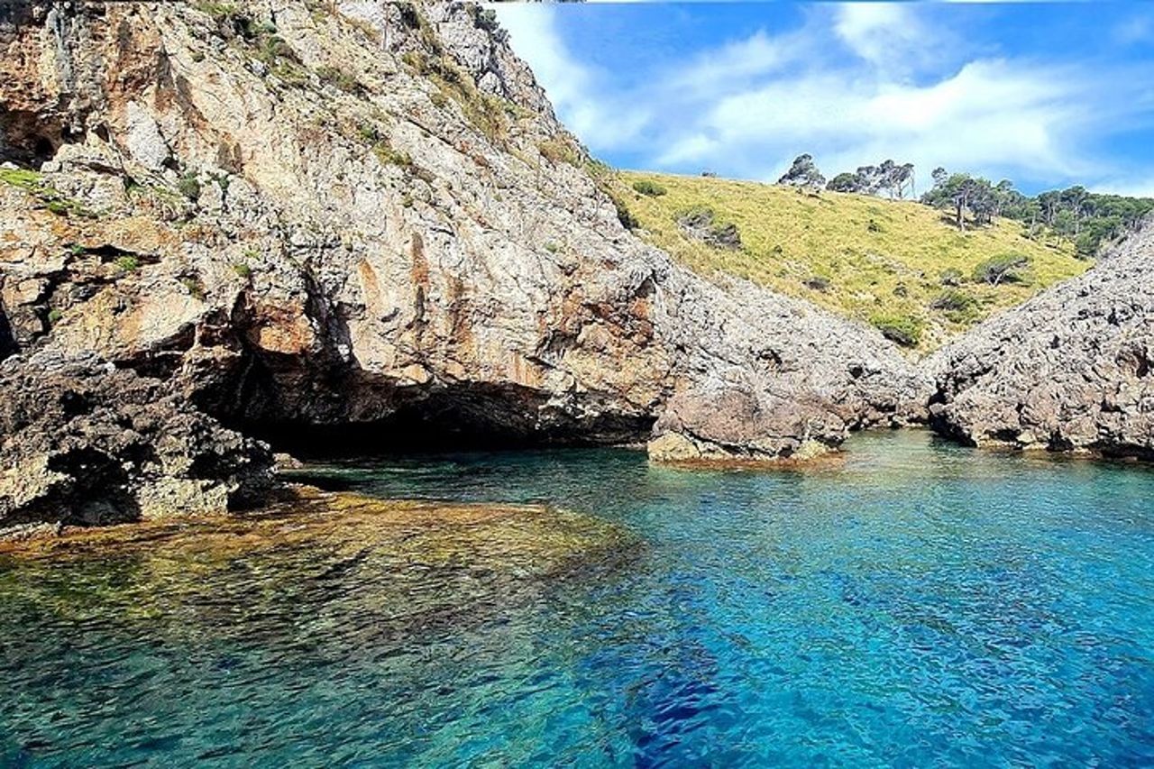Safari Alcudia Jack Sparrow tour della grotta 90MIN — 2