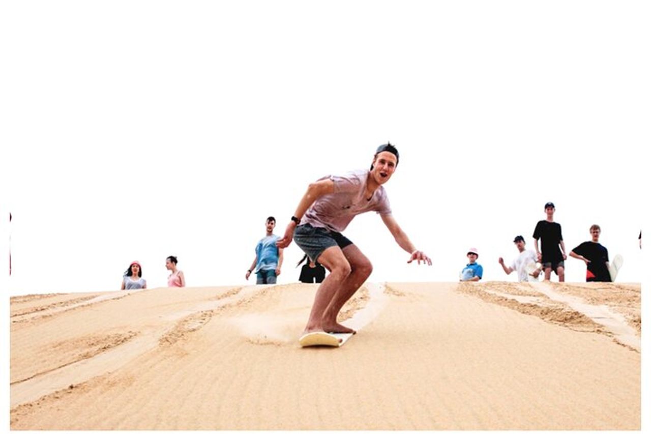 Desert Safari Combo: Giro in cammello, Sandboarding e visita del mare interno — 8