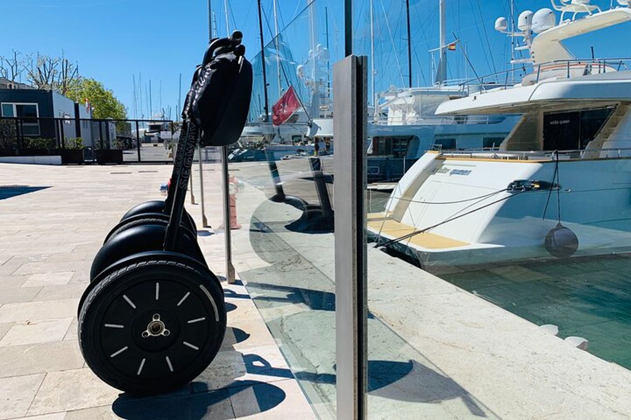 Tour in segway di mezza giornata di Palma e Portixol — 6