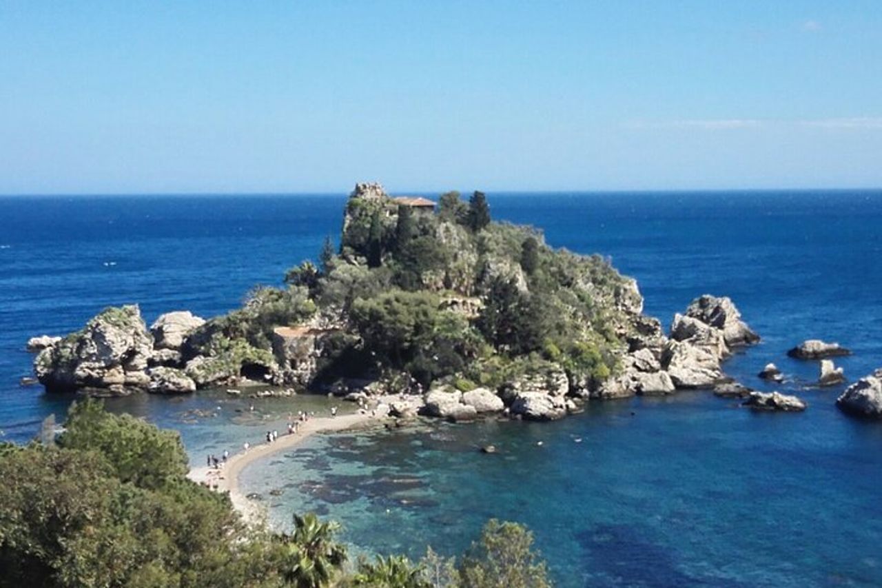 Tour di un'intera giornata all'Etna, Taormina, Baia di Naxos e Castelmola — 2