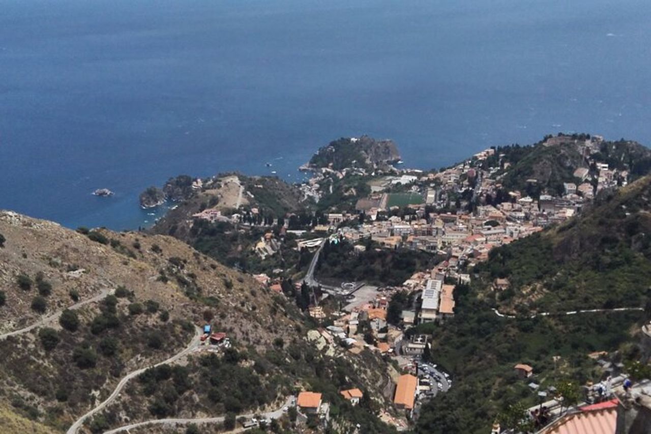 Tour di un'intera giornata all'Etna, Taormina, Baia di Naxos e Castelmola — 4