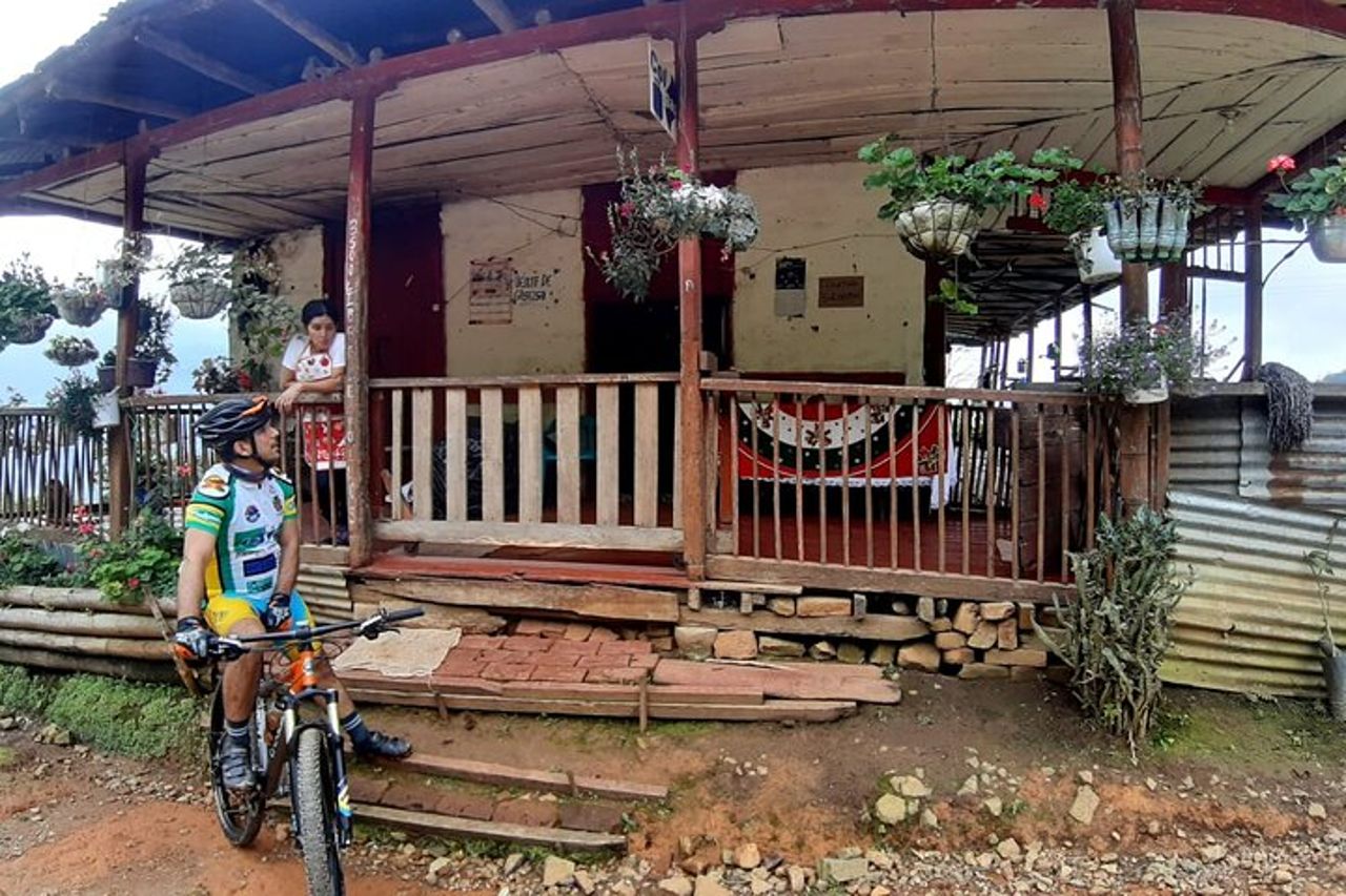 Eje Cafetero: 3 giorni di tour in bicicletta delle montagne del caffè — 7