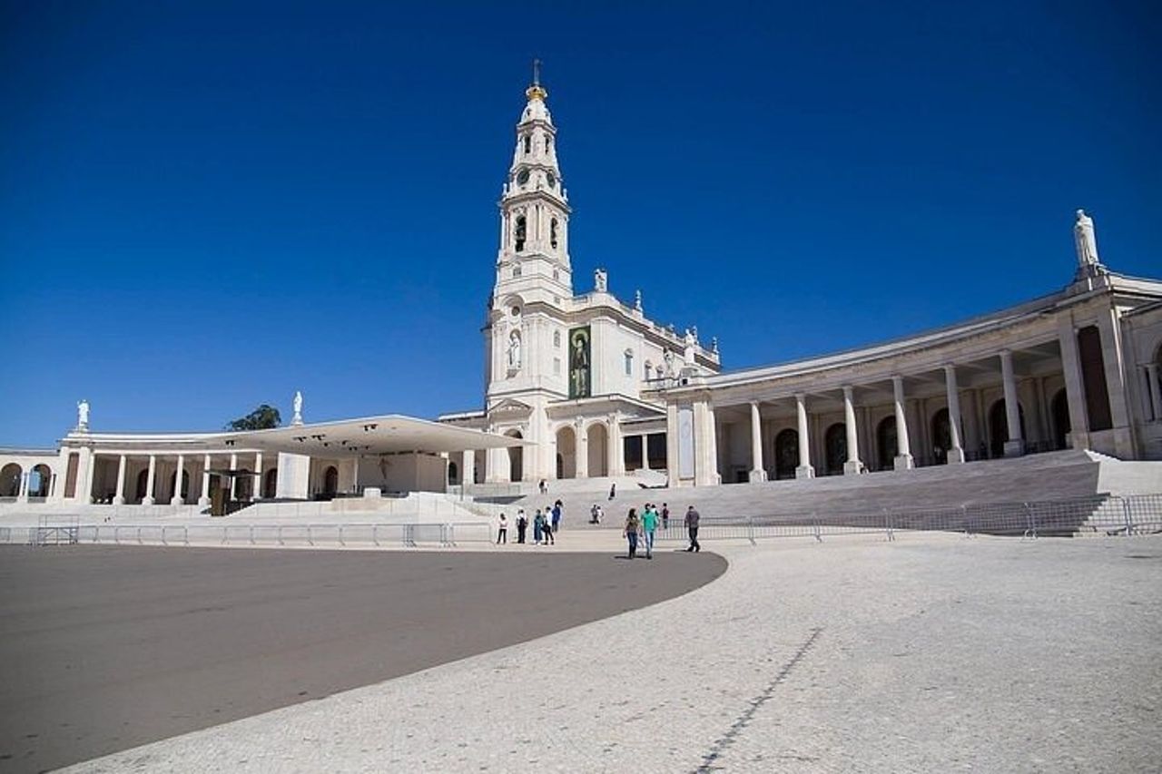 Tour privato di mezza giornata di Fatima