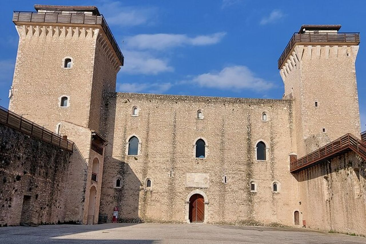 Spoleto, arte umbra e panorami mozzafiato – Tour Privato — 6