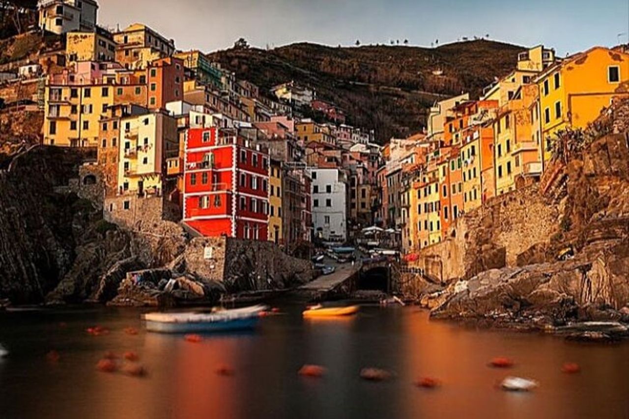 Tour al Tramonto alle Cinque Terre in Barca Privata con Pesto e Vino Tipico — 8