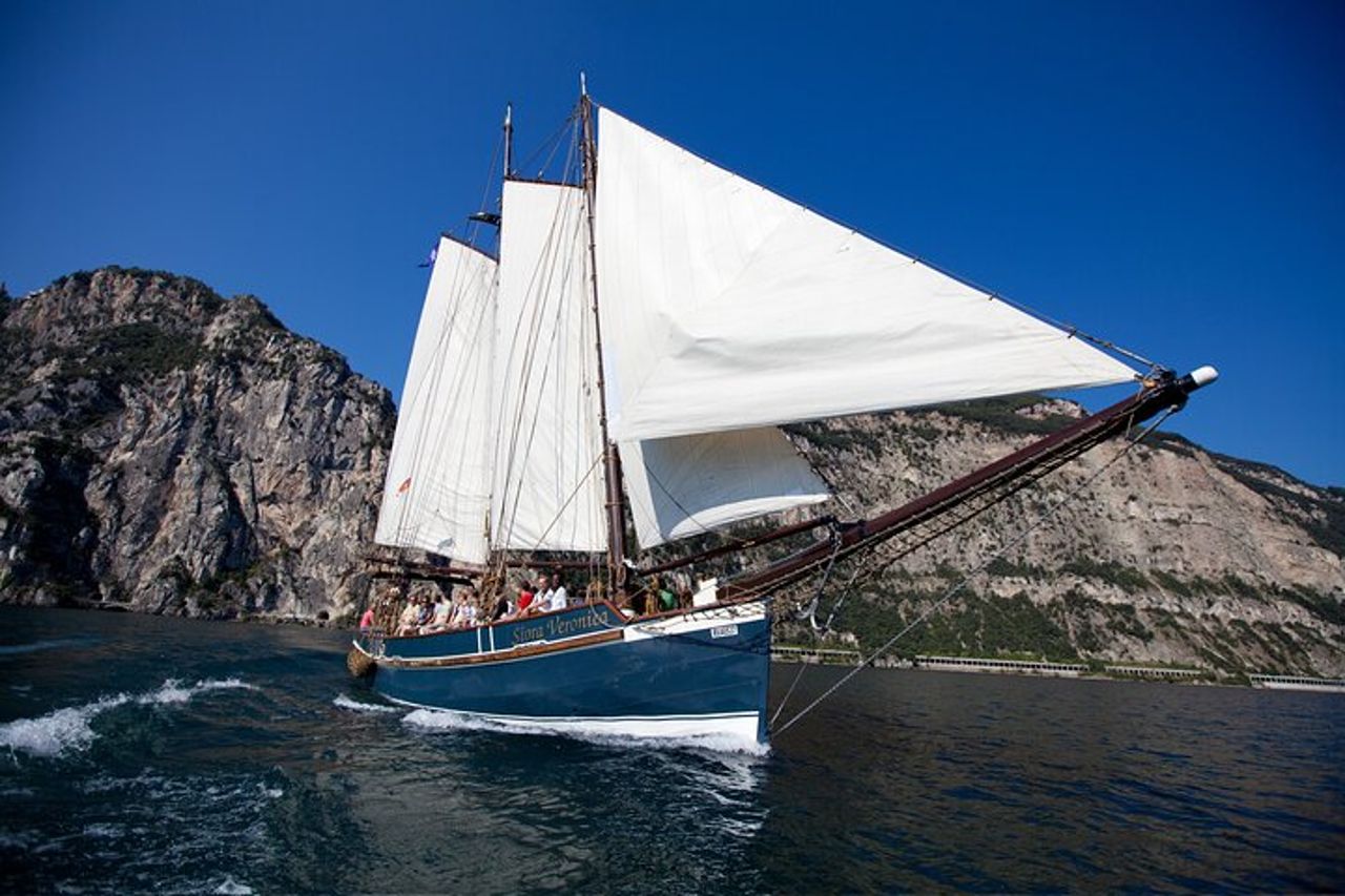 Malcesine: Panoramic Cruise — 5