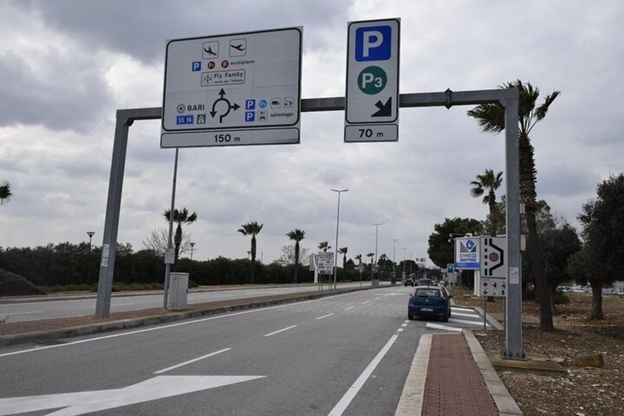 Transfer Privato da Matera all'aereoporto di Bari — 8