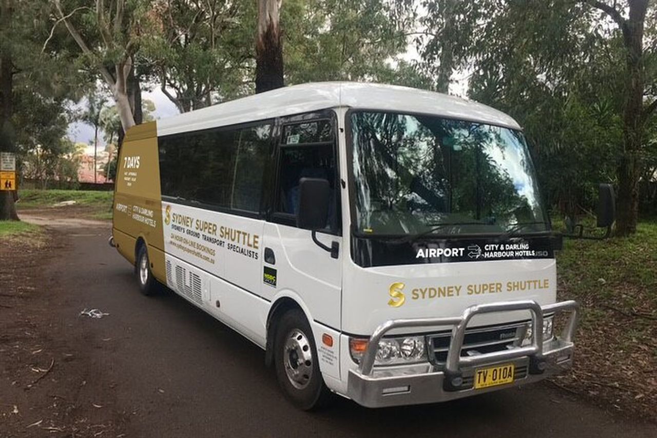 Seggiolino condiviso dall'aeroporto di Sydney al CBD di Sydney nel trasferimento con navetta del veicolo — 2