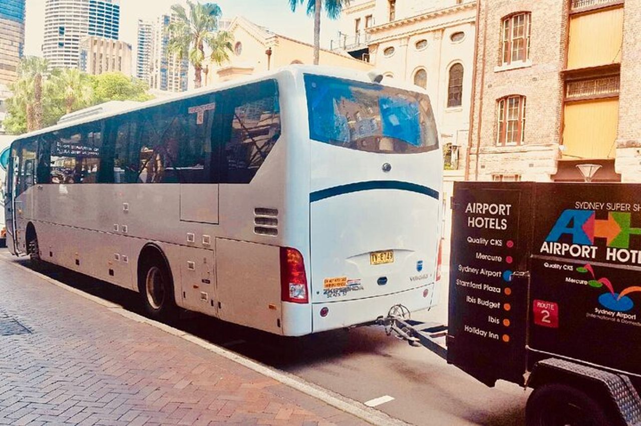 Seggiolino condiviso dall'aeroporto di Sydney al CBD di Sydney nel trasferimento con navetta del veicolo — 4