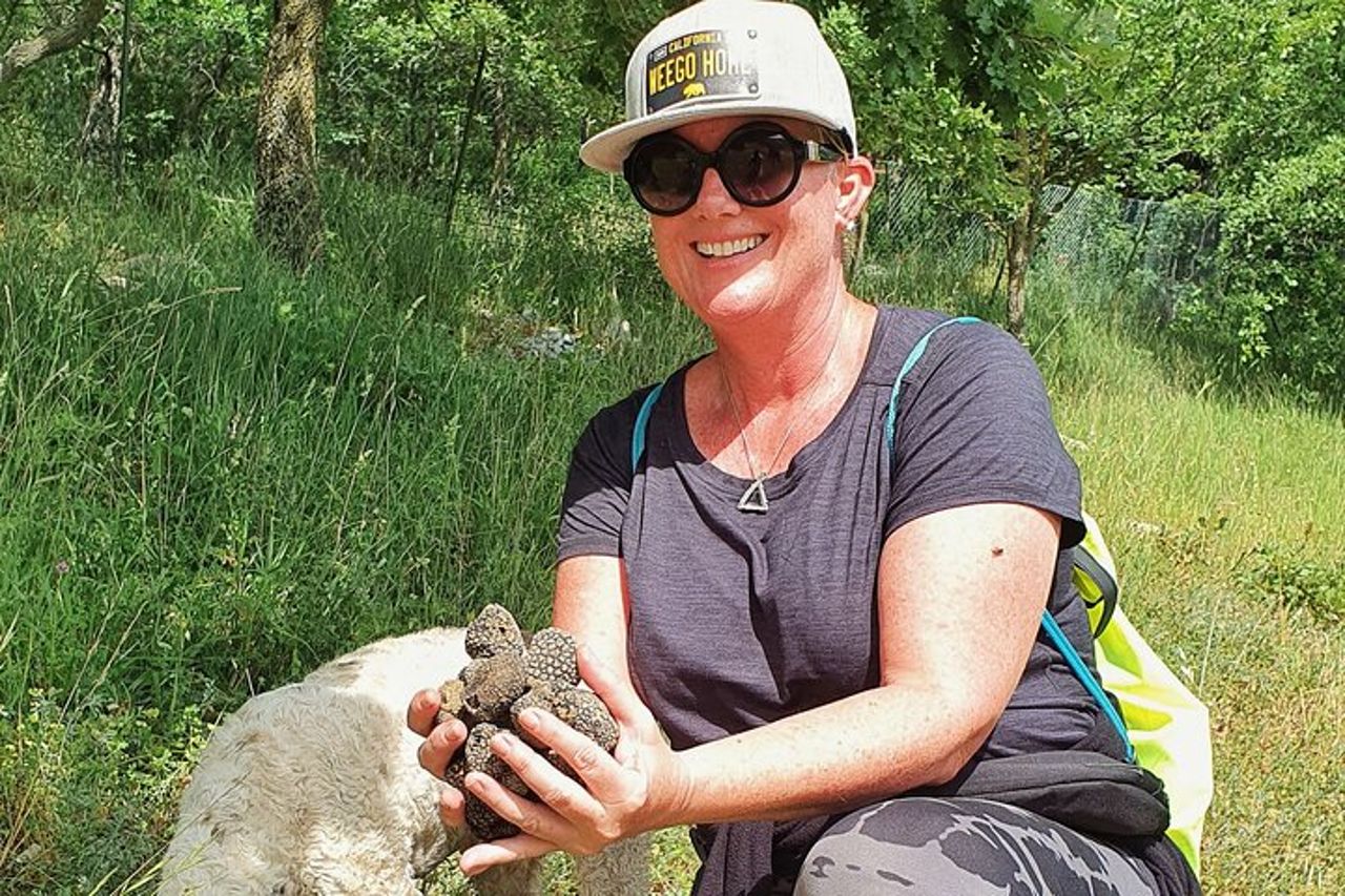 Esperienza di Caccia al Tartufo in Assisi — 4