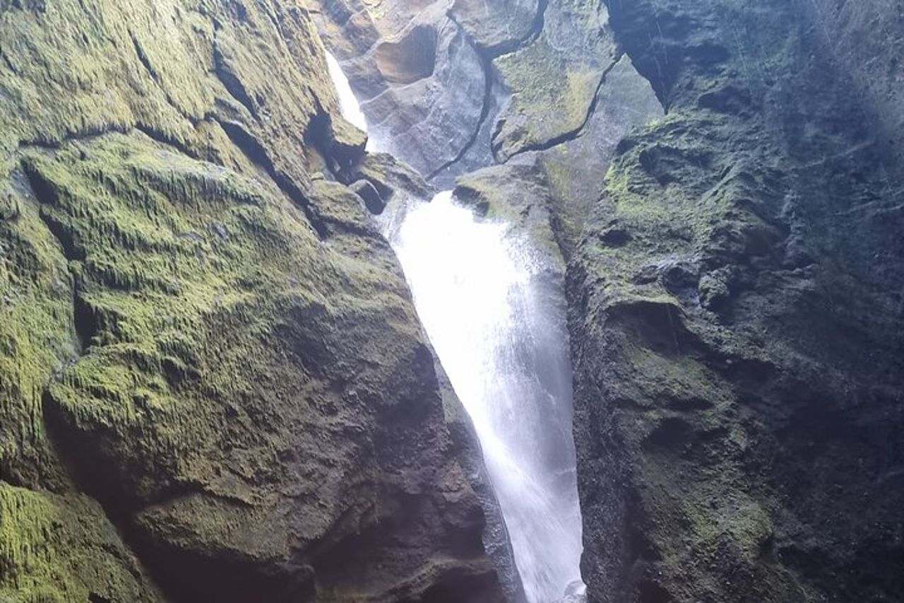 Tour privato ai ghiacciai e alle cascate di þórsmörk — 4