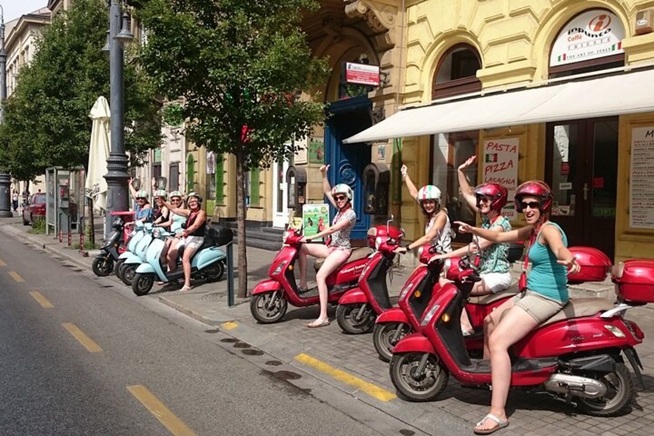 Budapest Grand Vespa Tour — 8
