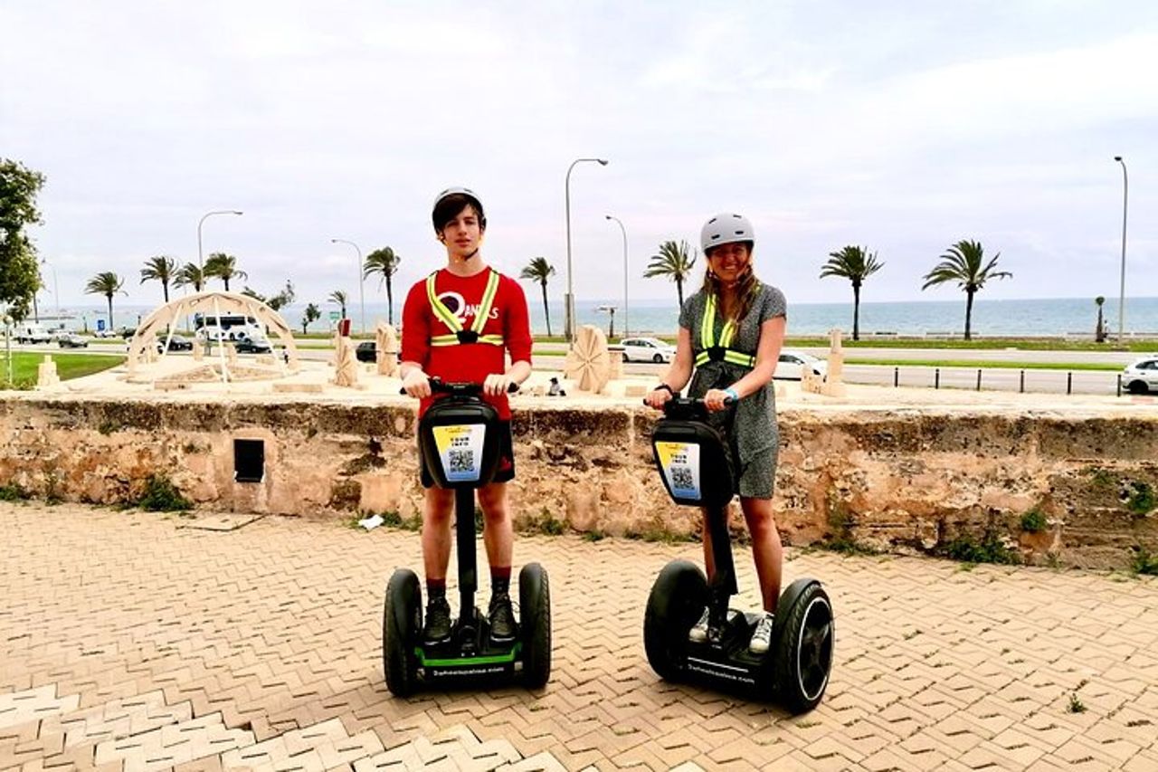 Tour in segway di mezza giornata di Palma e Portixol — 9