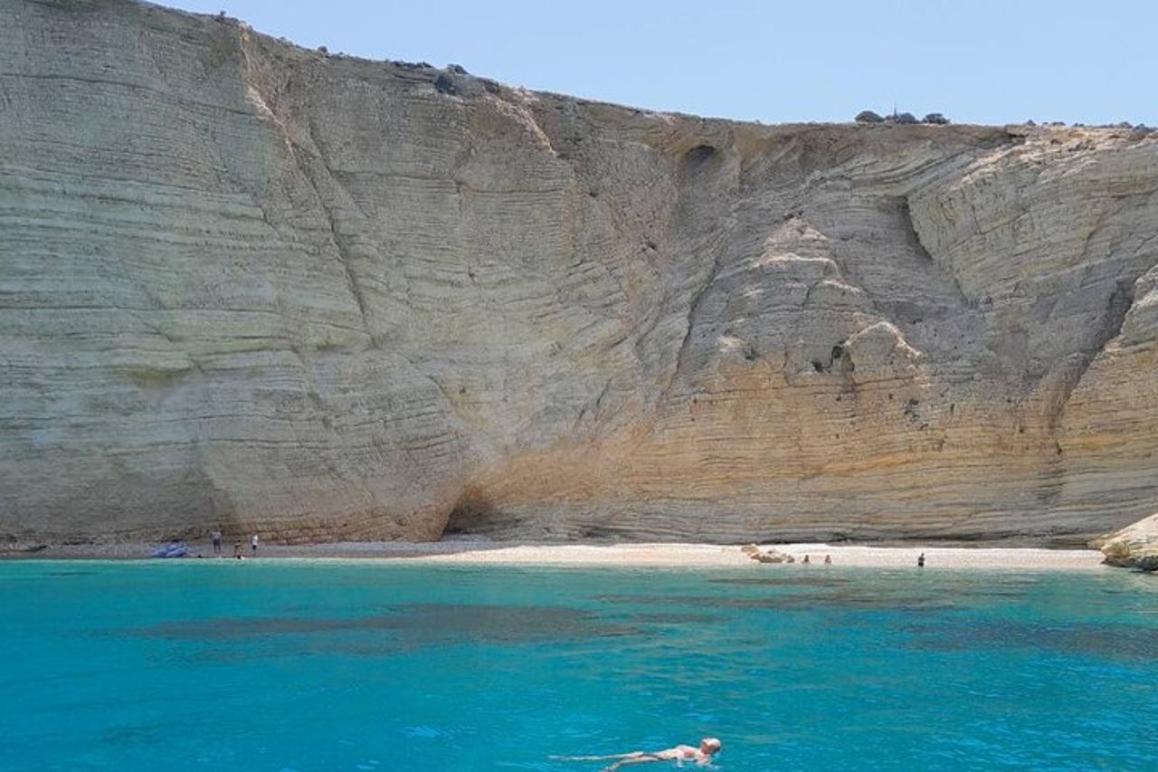 Paros Crociera a vela semi privata di un'intera giornata — 3