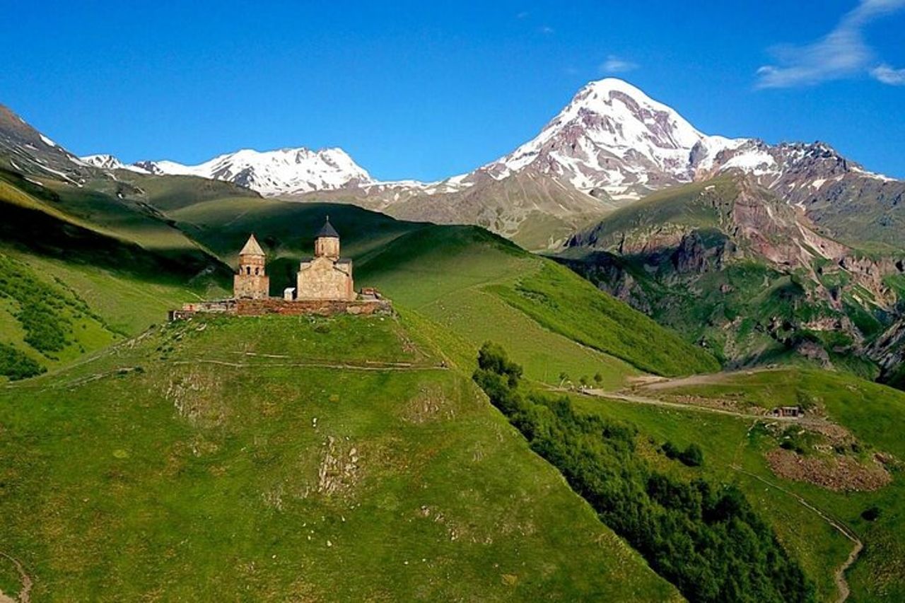 Tour guidato di 8 giorni All About Georgia Tbilisi con alloggio — 3