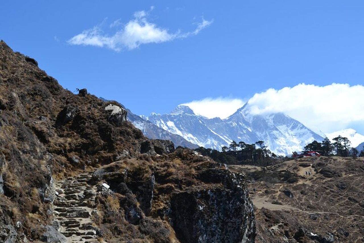 Visita di 12 giorni al campo base dell'Everest via Lukla e Namche Bazar — 6