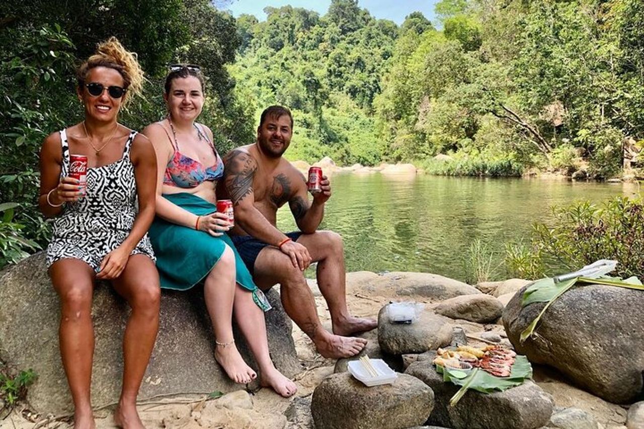Tour in moto di un giorno intero (riserva naturale di Hon Ba e barbecue) — 5