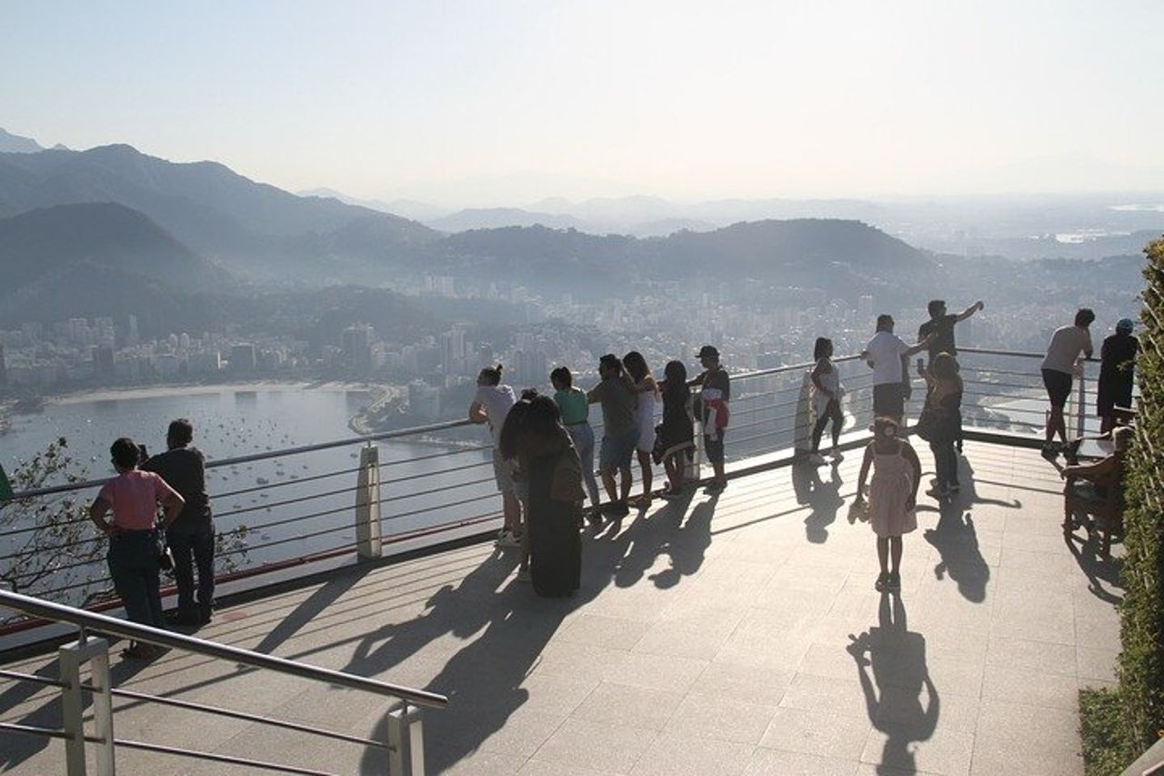 Giornata intera di Rio: scalinata di Selarón, Cristo e Pan di Zucchero - Biglietti e pranzo inclusi — 9