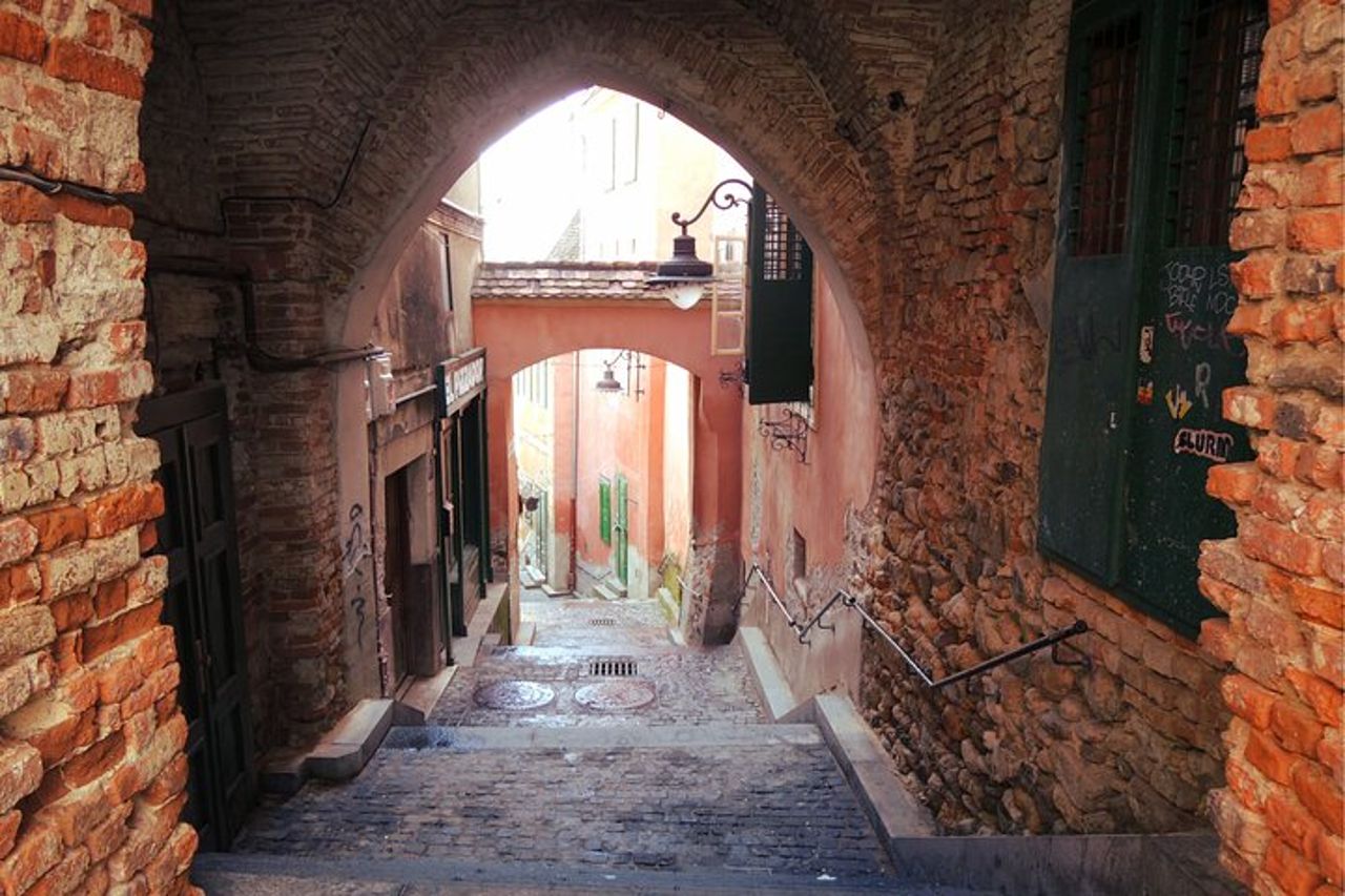 Gioco di esplorazione della città vecchia di Sibiu e tour autoguidato — 5