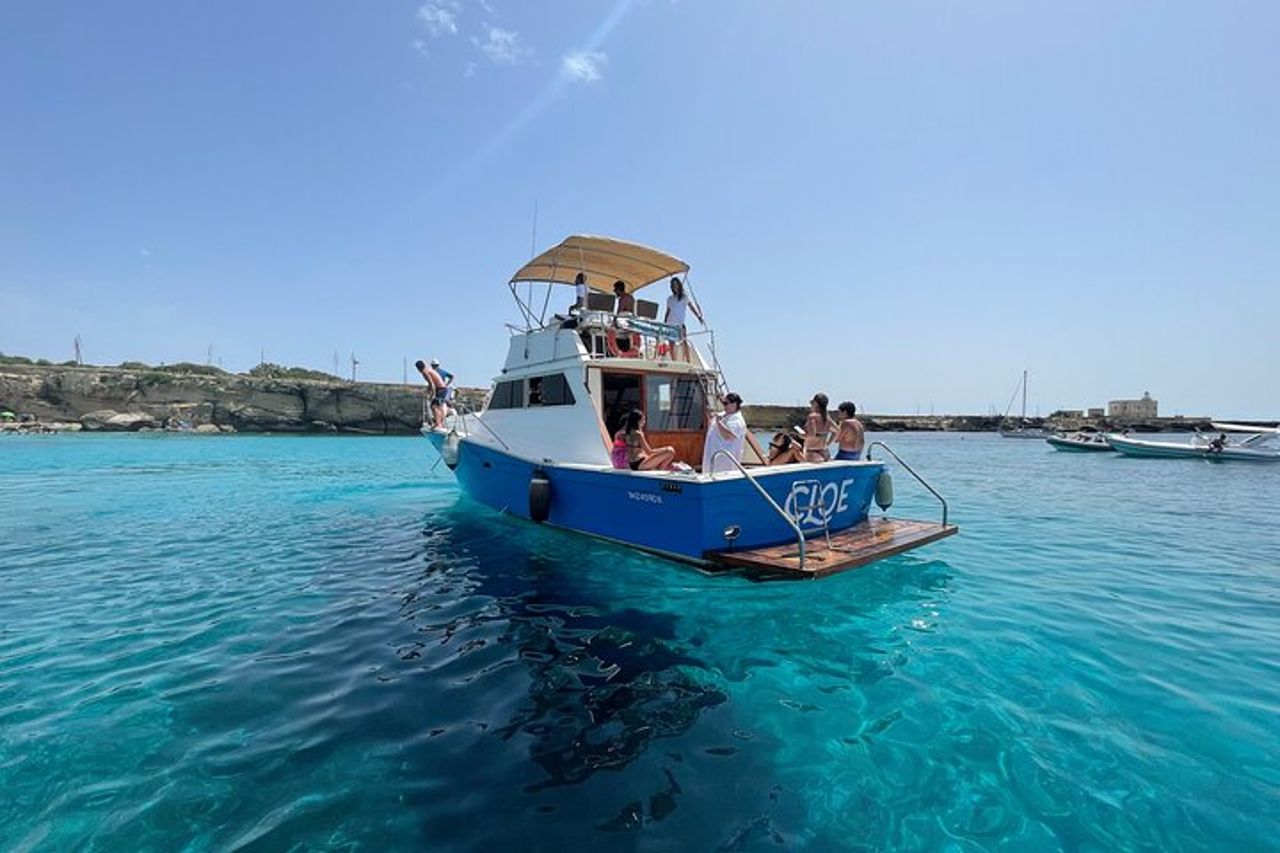 Tour in barca di Favignana e Levanzo in yacht — 2