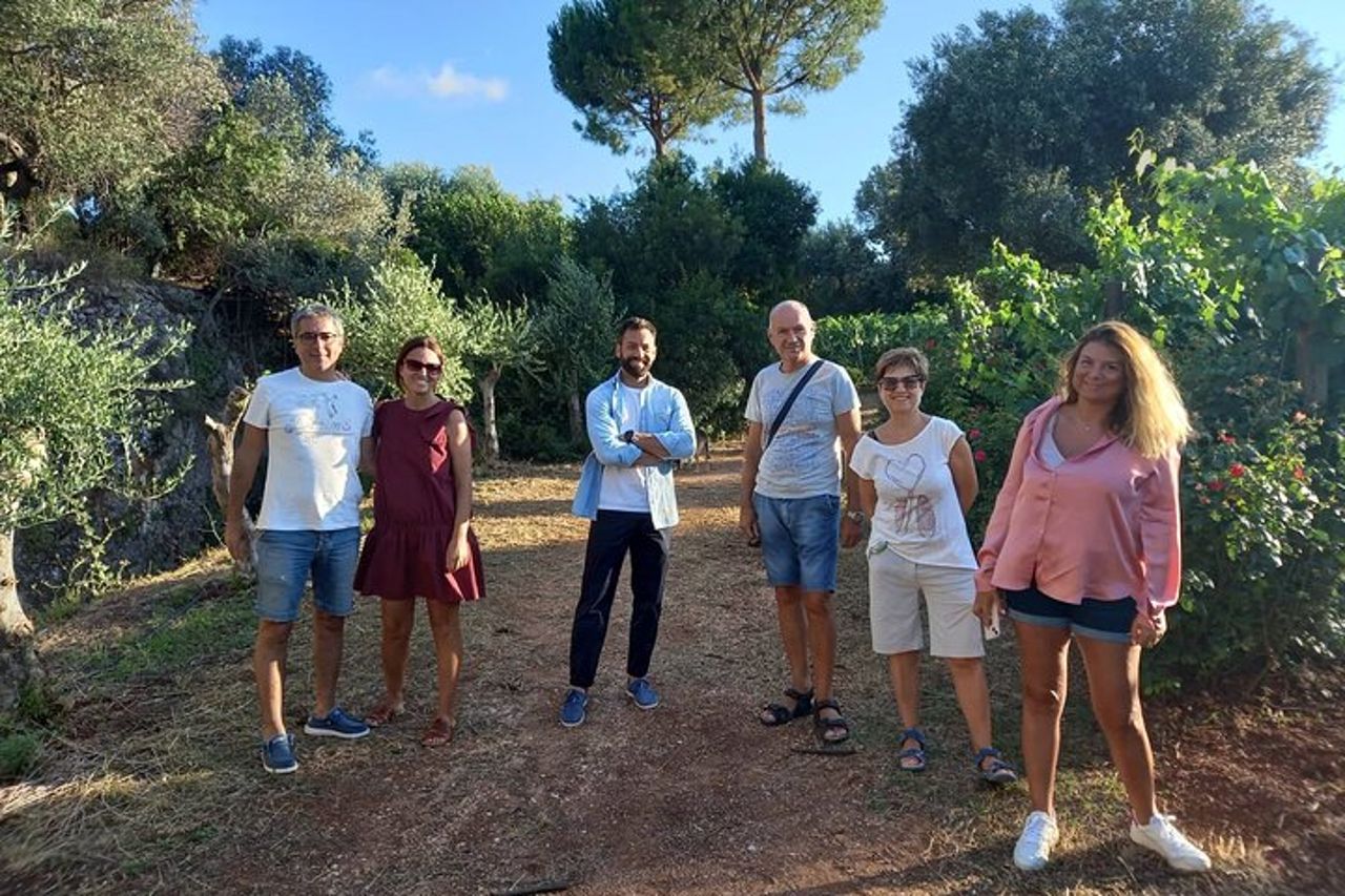 Ostuni DOC winetour e tasting. — 3