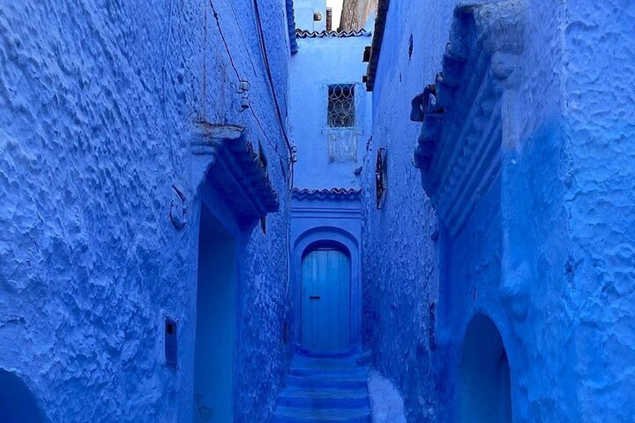 Tour di un'intera giornata alla città blu di Chefchaouen in piccoli gruppi — 4