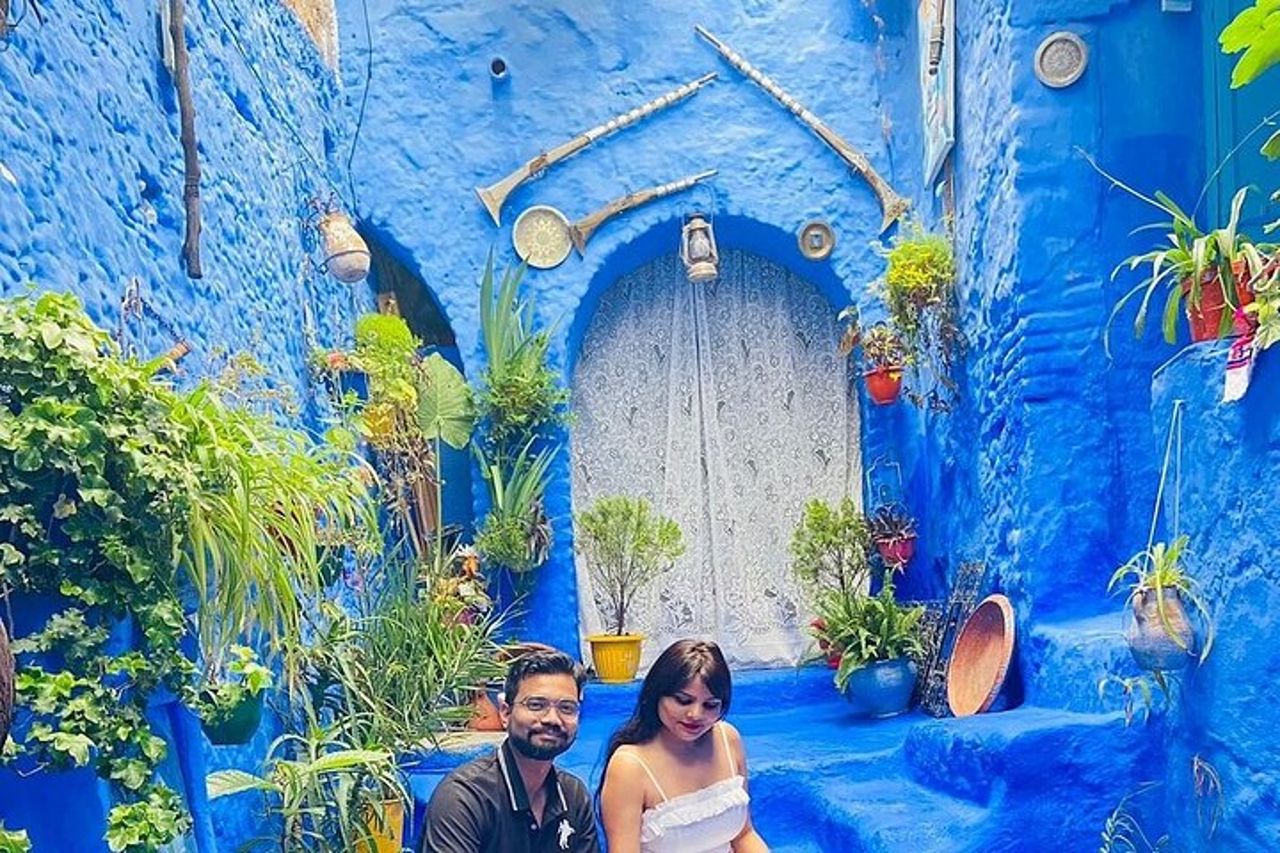 Tour di un'intera giornata alla città blu di Chefchaouen in piccoli gruppi — 2
